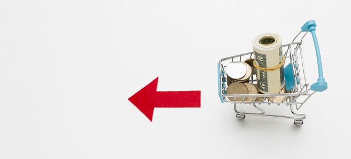 Jak se vyhnout chybám při online nákupu dárků: Tipy pro úsporu peněz během předvánočního shonu