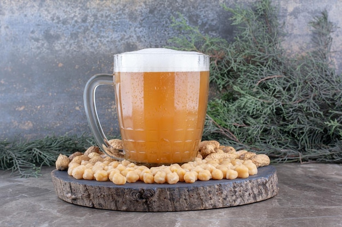 Oční stíny, které vydrží: Redaktorské tipy a top produkty 2025