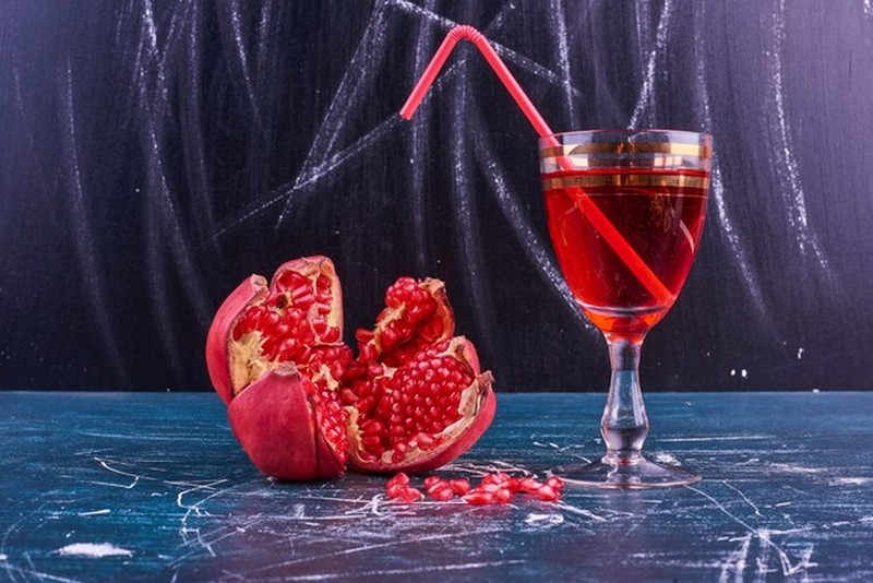 Zelené vlasy z bazénu? Tipy odborníků, jak rychle odstranit zabarvení