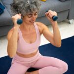 Po padesátce se tělo mění. Kdy začít s pohybem před svátky