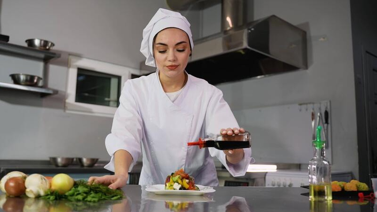 Proč kuchaři přidávají ocet do vroucí vody na vejce - image 2