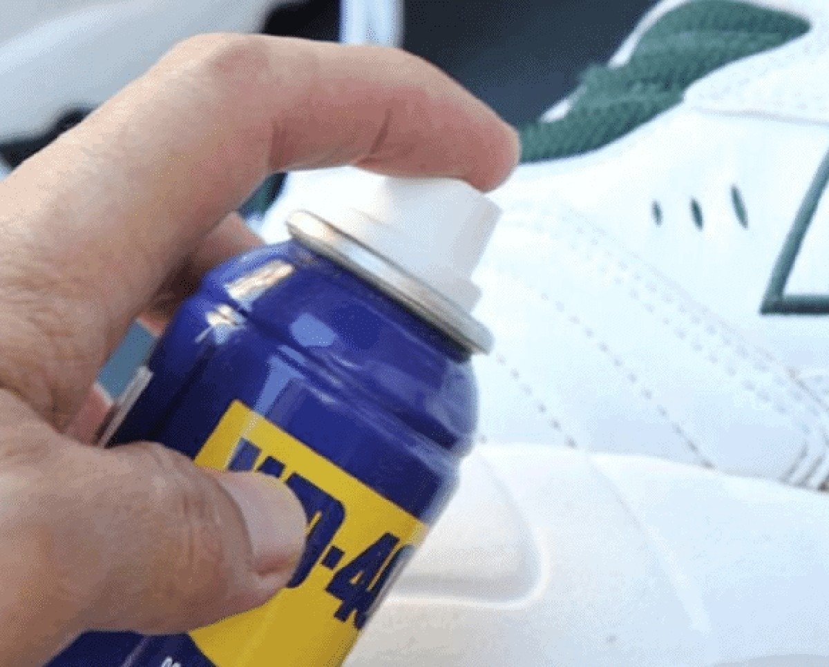 WD-40 na botách? Zimní tajemství, které skrývají výrobci