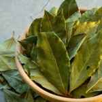 Bobkový list do mouky zabraňuje molům a broucům na roky