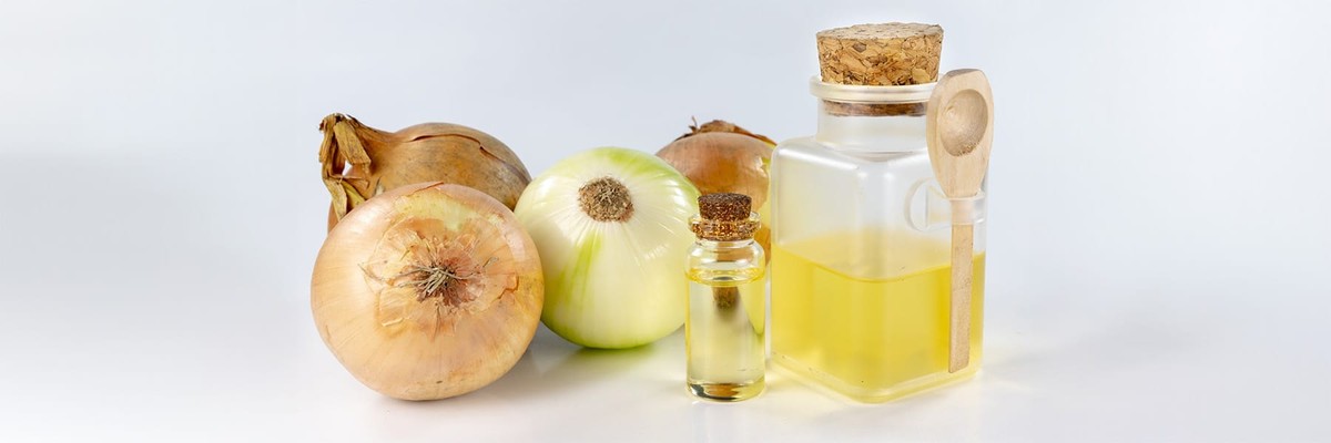 Kousky cibule kolem postele: co se stane za noc vás překvapí - image 1