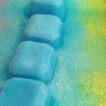 Ledová kostka s octem proti vodnímu kořeni: Neobvyklý způsob čištění