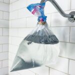Ocet v sprše vám vyčistí vápenaté usazeniny bez prodejních chemikálií