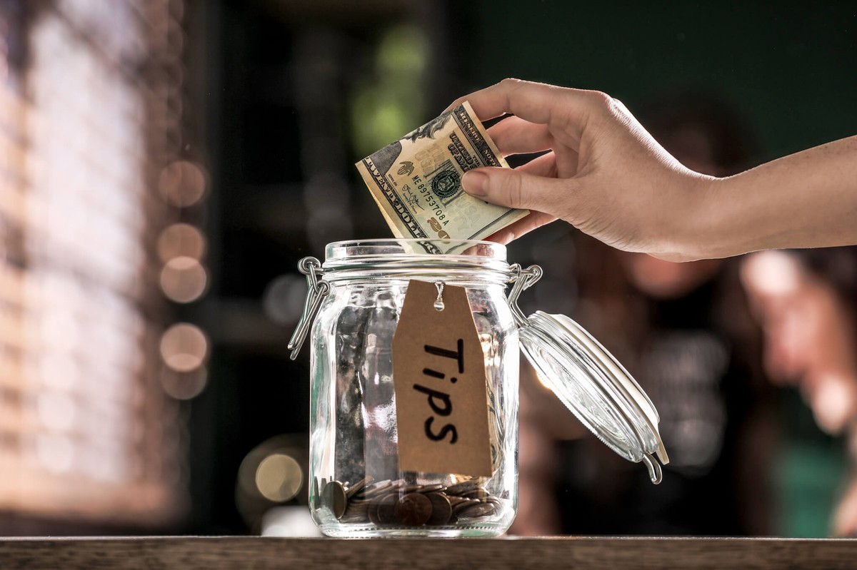 Peníze v mrazáku: proč to dělají profesionální číšníci - image 2