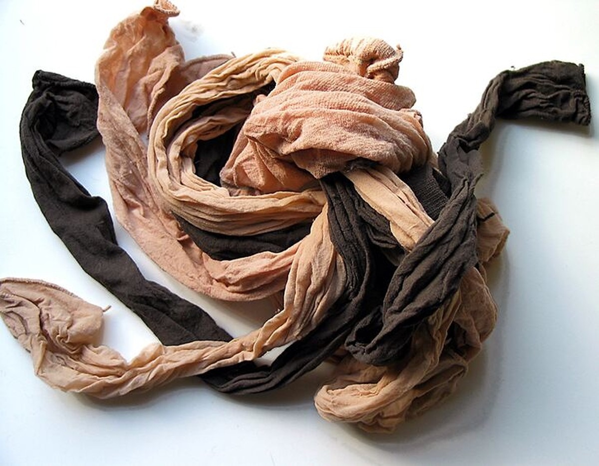 Staré punčochy jako univerzální pomůcka do domácnosti