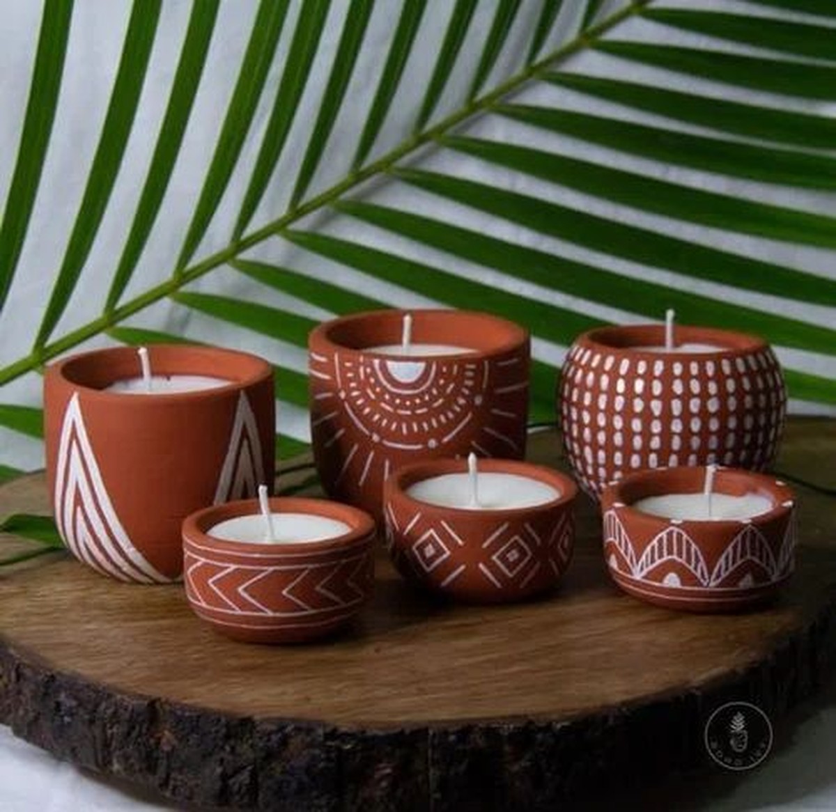 Zvlhčovač ze starého květináče a svíčky: funguje líp než ty drahé - image 2