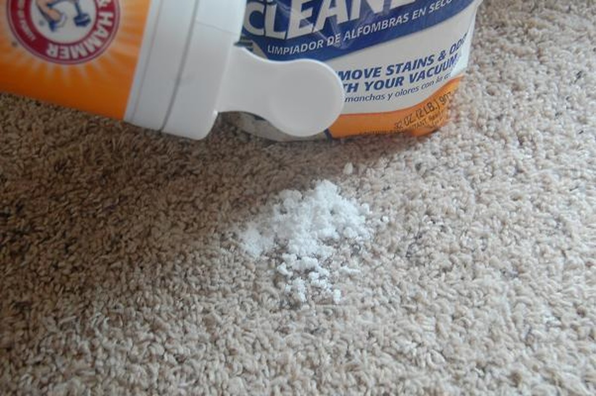 Jedlá soda na kobercích: nejlevnější osvěžovač, který funguje opravdu - image 1
