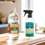 Ocet na zrcadla: proč funguje lépe než profesionální čistič