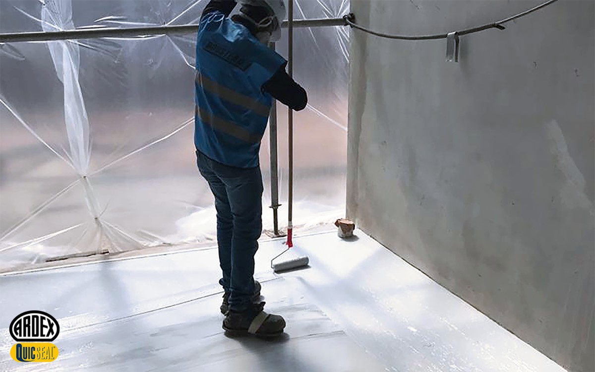 Položte noviny pod koberec a zapomeňte na vlhkost na podlaze - image 1