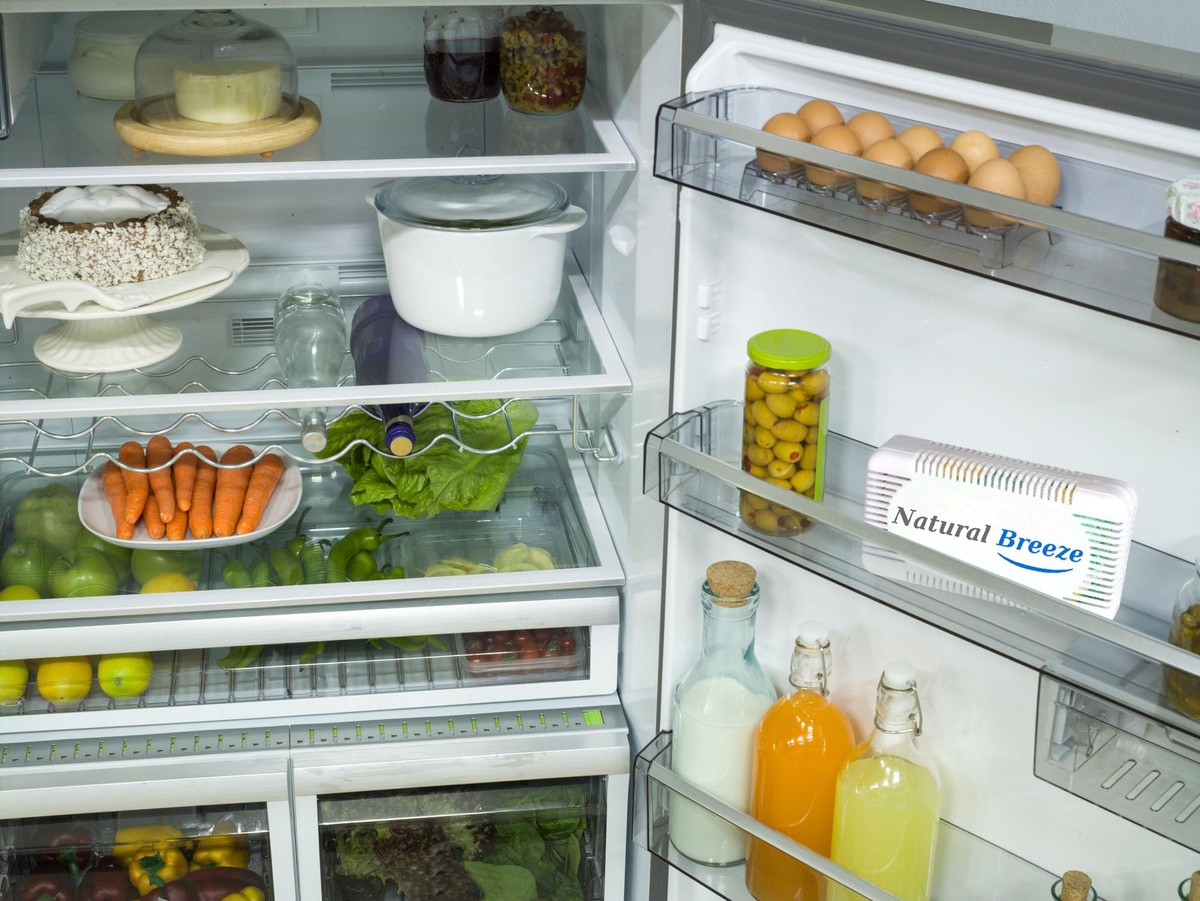 Soda do lednice není náhoda: co opravdu zmírňuje pachy - image 1