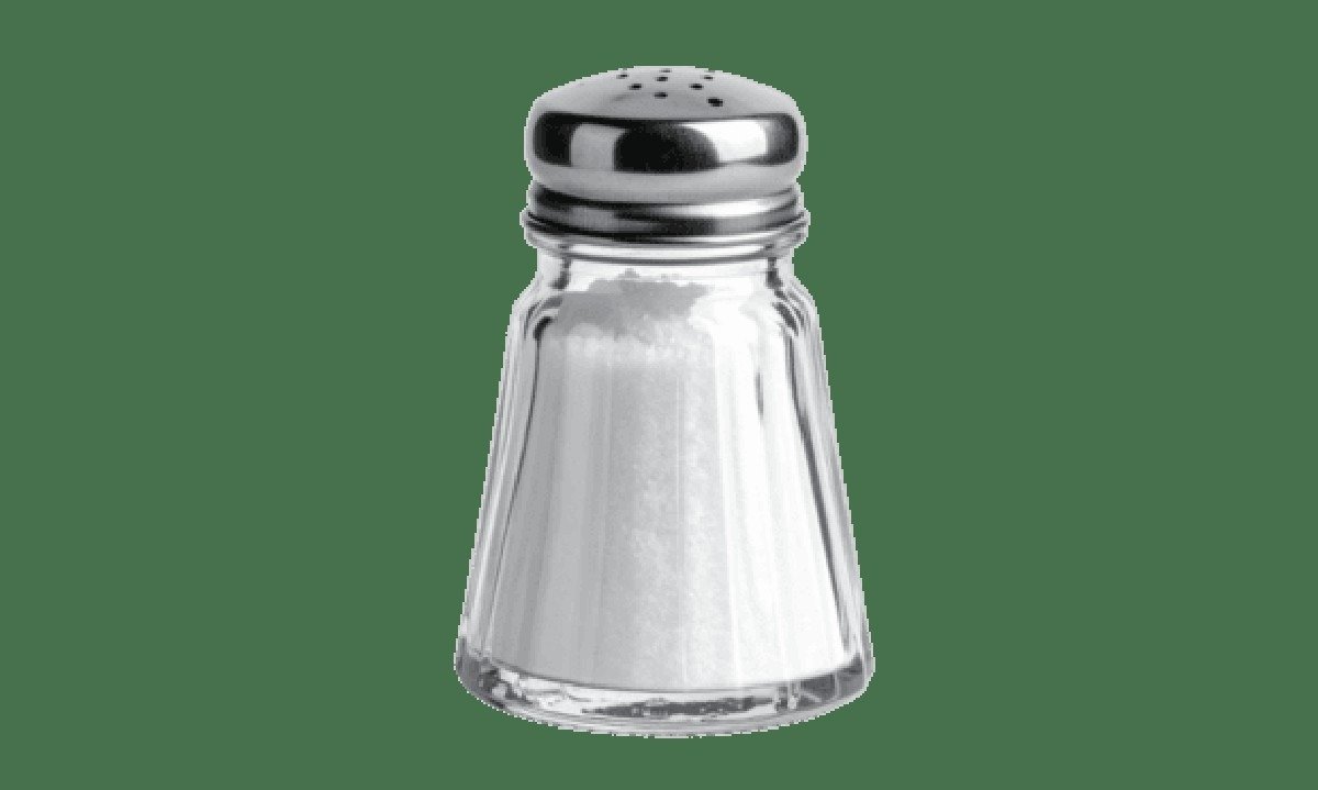 Sůl v plastové lahvi: proč ji nemyslíte dát na ledovku