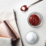 Kečup na měď? Zlatý hřeb, který vám vrátí lesk za vteřiny