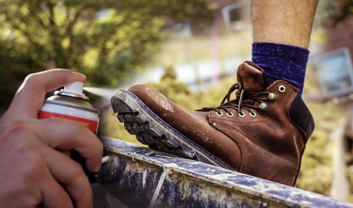 WD-40 na zimní boty? Tajemství, kterou skrývají výrobci - image 1