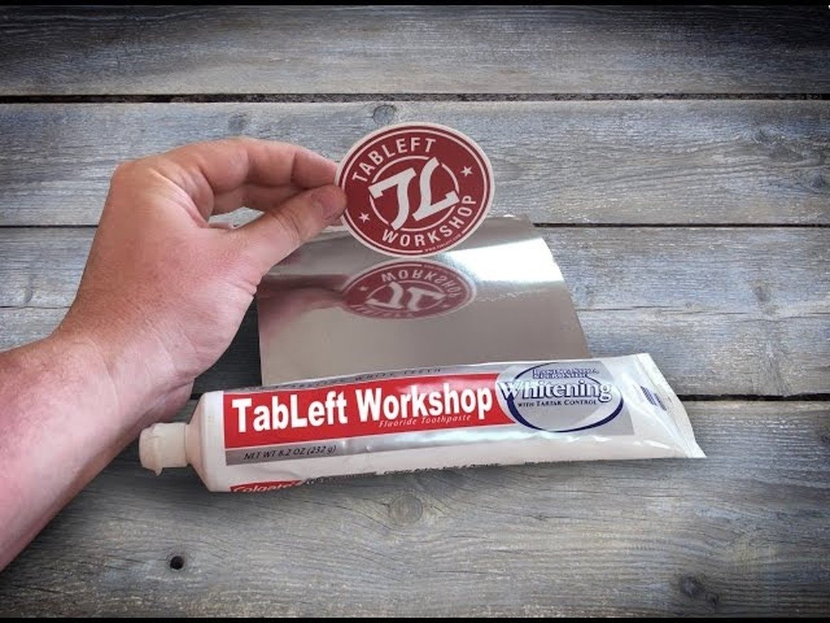 Zubní pasta na lesklém kovu: proč to funguje lépe než drahé čističe